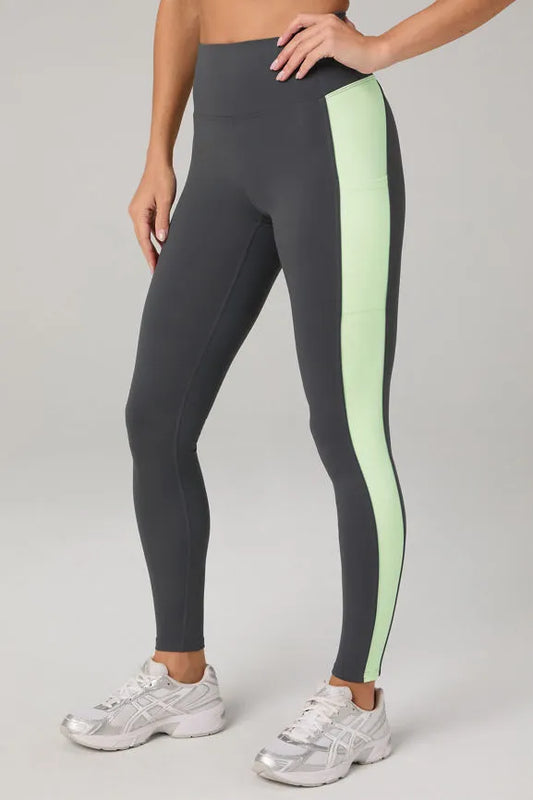 On-The-Go PowerHold® High-Waisted Legging