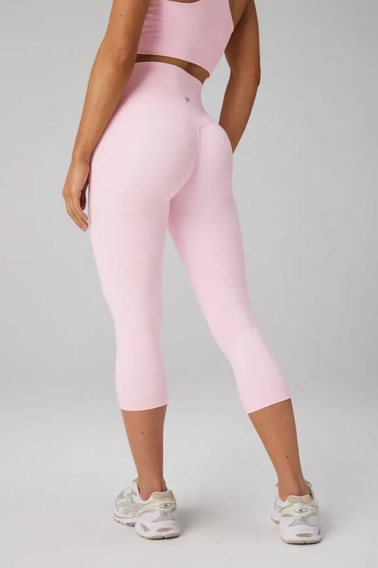 The No-Seam PureLuxe TLC High-Waisted Capri 19"