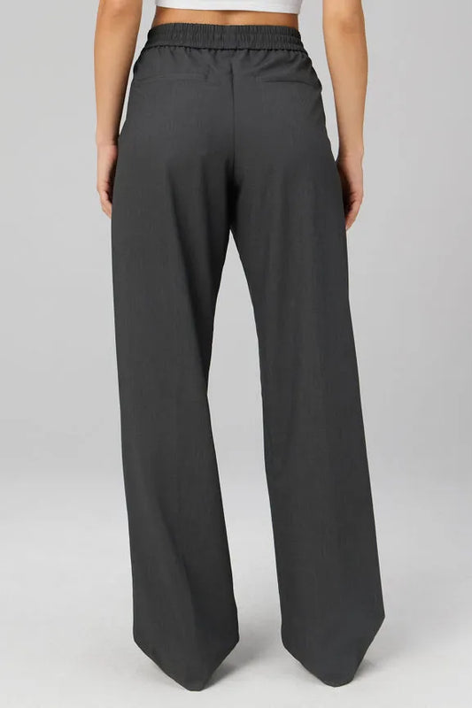 Foundation Mid Rise Pull-On Trouser