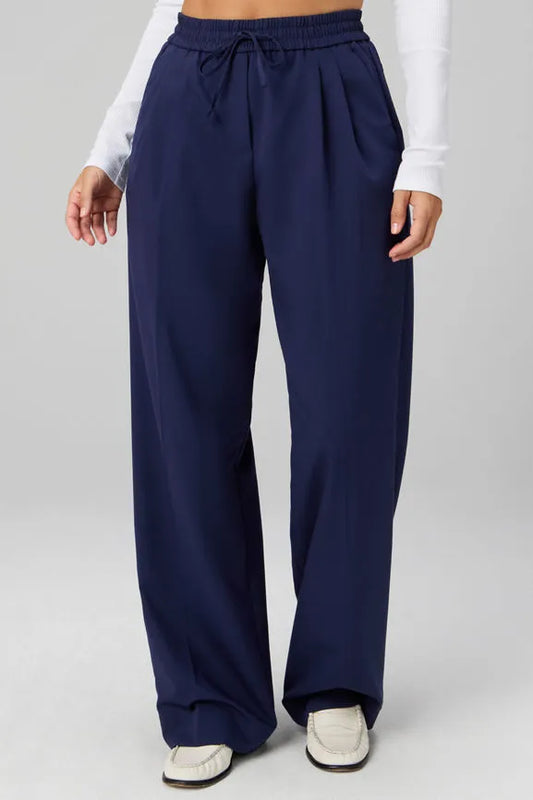 Foundation Mid Rise Pull-On Trouser