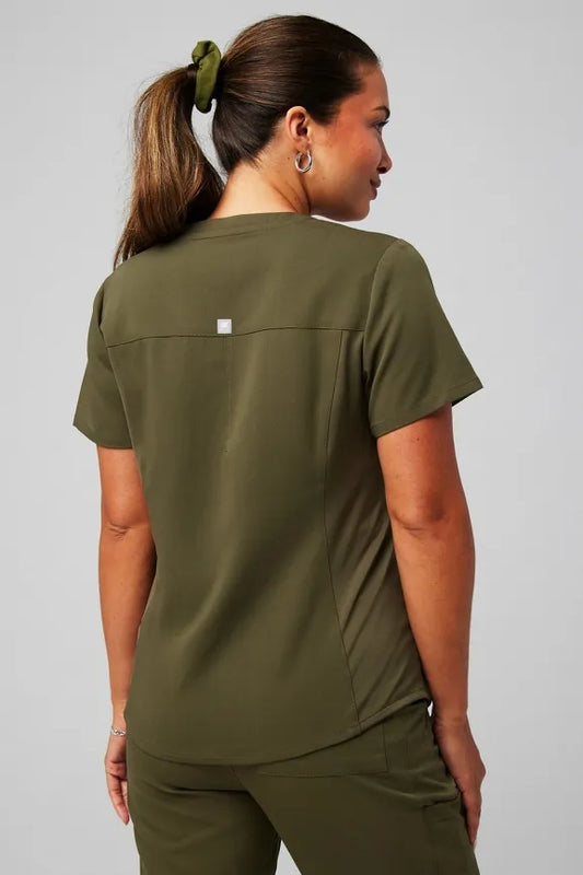 Method Flex 2-Pocket Scrub Top